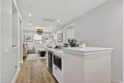4045 Harbour Island Lane, Oxnard, CA 93035 - Photo 15