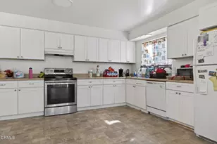 729 Ivywood Dr, Oxnard, CA 93030 - Photo 9