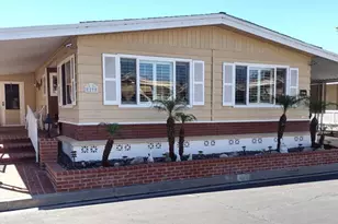 27 Tahquitz Dr, Camarillo, CA 93012 - Photo 1