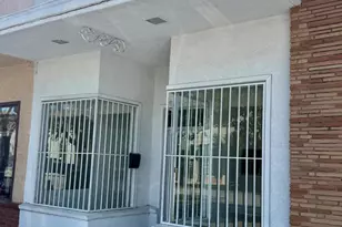 327 S A St, Oxnard, CA 93030 - Photo 1