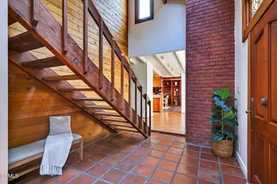 1162 Kingston Lane, Ventura, CA 93001 - Photo 3