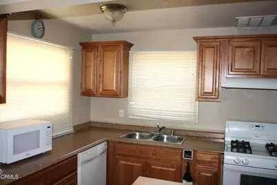 1910 Colonia Place, Camarillo, CA 93010 - Photo 9