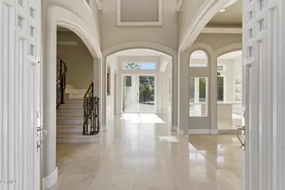 4174 Elm View Drive, Los Angeles, CA 91316 - Photo 7