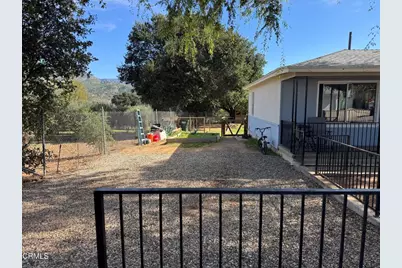 12104 Topa Lane, Santa Paula, CA 93060 - Photo 15