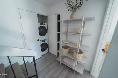 1031 Miramonte Drive #2, Santa Barbara, CA 93109 - Photo 15