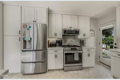 3880 Loma Vista Road, Ventura, CA 93003 - Photo 15