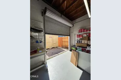 1960 E Thompson Boulevard, Ventura, CA 93001 - Photo 11