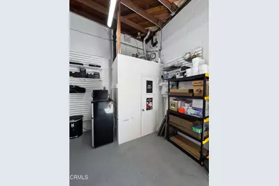 1960 E Thompson Boulevard, Ventura, CA 93001 - Photo 7