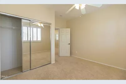 395 Via Cantilena, Camarillo, CA 93012 - Photo 17