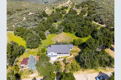 15811 Calle El Capitan, Green Valley, CA 91390 - Photo 27