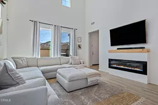 1991 Pomegranate St, Santa Paula, CA 93060 - Photo 19
