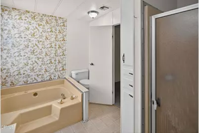 222 Calle Fronte #29, Camarillo, CA 93012 - Photo 17