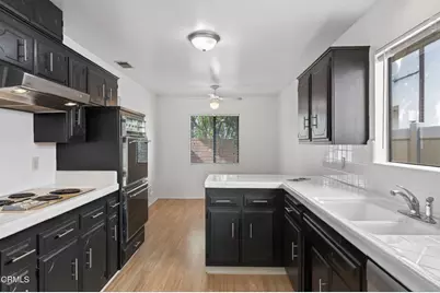 2920 Seahorse Avenue, Ventura, CA 93001 - Photo 15