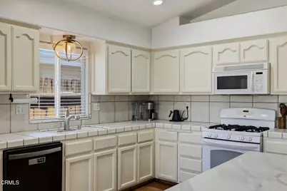 12614 Grand Teton Drive, Bakersfield, CA 93312 - Photo 15