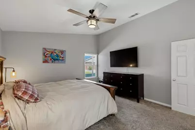 12614 Grand Teton Drive, Bakersfield, CA 93312 - Photo 27