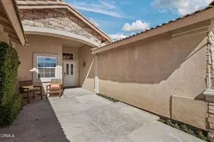 12614 Grand Teton Dr, Bakersfield, CA 93312 - Photo 7