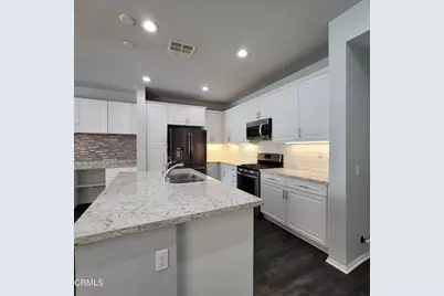 1814 Daffodil Avenue, Ventura, CA 93004 - Photo 5