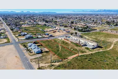 16670 Sequoia Street, Hesperia, CA 92345 - Photo 7