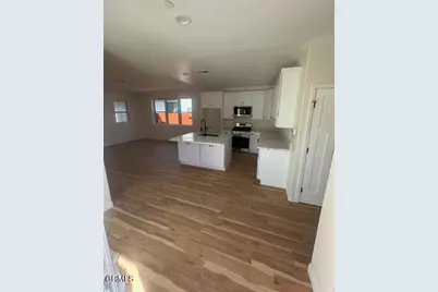 1150 W 1st Street, Oxnard, CA 93030 - Photo 3