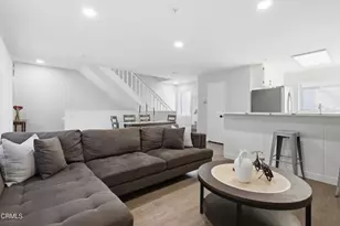 819 S B St, Oxnard, CA 93030 - Photo 1