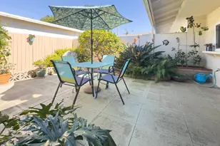 13 W Garden Green, Port Hueneme, CA 93041 - Photo 23