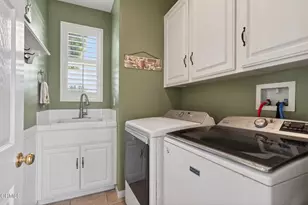 1651 Delores Ct, Ventura, CA 93004 - Photo 41