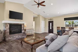 10755 Wheatland Ave, Sunland, CA 91040 - Photo 29