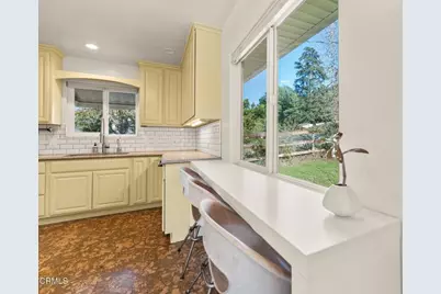 33 Monterey Drive, Oak View, CA 93022 - Photo 11