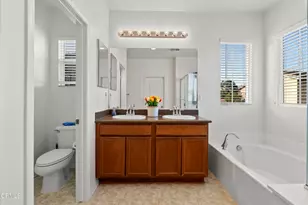 511 Nile River Dr, Oxnard, CA 93036 - Photo 59