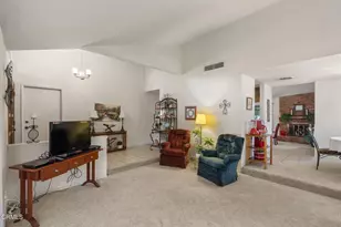 3601 Litchfield Dr, Bakersfield, CA 93309 - Photo 11