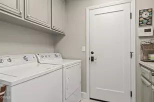 2113 Doral Ct, Oxnard, CA 93036 - Photo 39