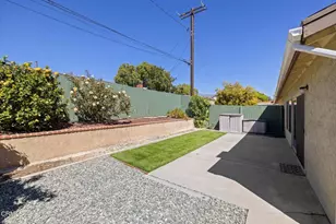 529 W Santa Barbara St, Santa Paula, CA 93060 - Photo 17