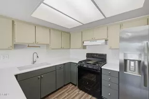 529 W Santa Barbara St, Santa Paula, CA 93060 - Photo 7