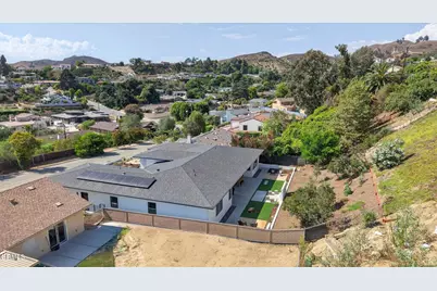 259 Via Pasito, Ventura, CA 93003 - Photo 65