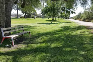 74 Caleta Dr, Camarillo, CA 93012 - Photo 33
