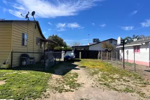 155 N Hachman St, Coalinga, CA 93210 - Photo 5