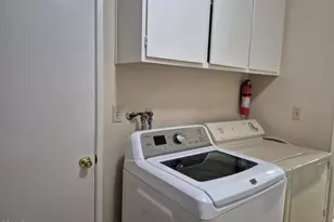 35208 Village 35, Camarillo, CA 93012 - Photo 19