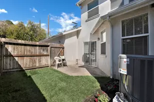 7101 Oso Ave, Winnetka, CA 91306 - Photo 17