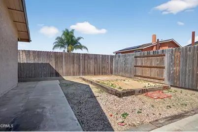 901 Indigo Place, Oxnard, CA 93036 - Photo 31