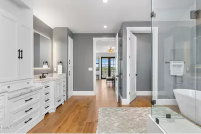 1649 Hauser Circle, Thousand Oaks, CA 91362 - Photo 37