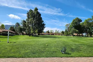 5142 Village 5, Camarillo, CA 93012 - Photo 37