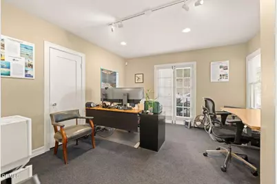 570 Poli Street, Ventura, CA 93001 - Photo 19