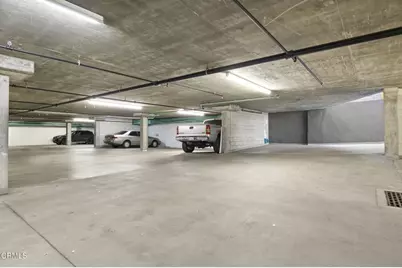 2110 Main Street, Santa Monica, CA 90405 - Photo 25