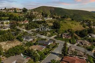 2786 Sapra St, Thousand Oaks, CA 91362 - Photo 39