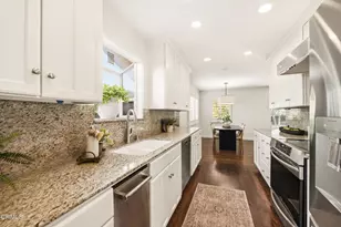 4648 Dean Dr, Ventura, CA 93003 - Photo 17