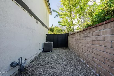 1093 Evenstar Avenue, Westlake Village, CA 91361 - Photo 43