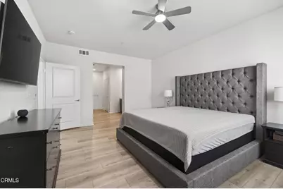 2850 Wagon Wheel #402, Oxnard, CA 93036 - Photo 17