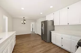 2933 Great Smokey Ct, Westlake Village, CA 91362 - Photo 13