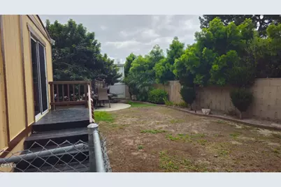 182 Calle De La Rosa #182, Camarillo, CA 93012 - Photo 5