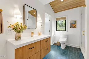 1015 W El Roblar Dr, Ojai, CA 93023 - Photo 33